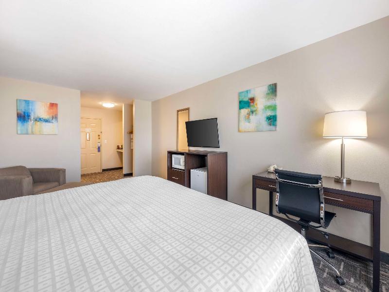 Best Western Post Inn image