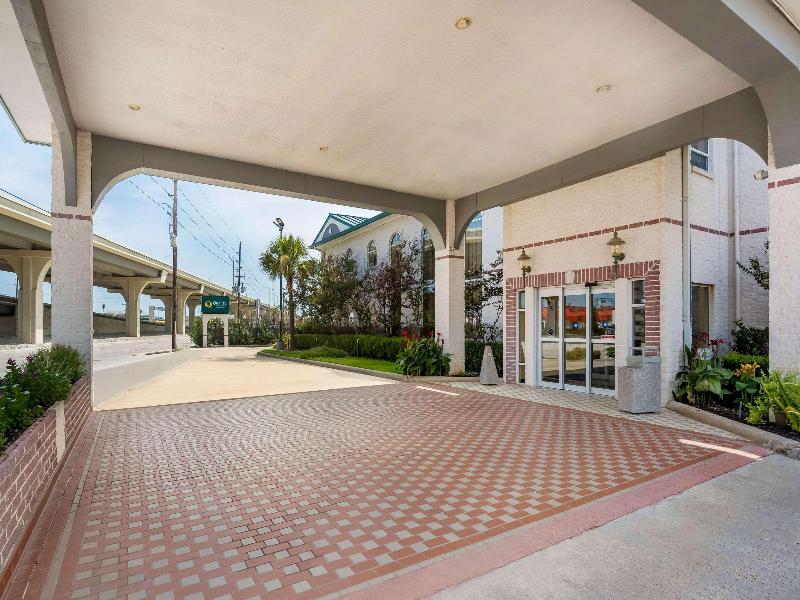 Quality Inn & Suites North Houston image