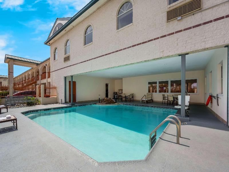 Quality Inn & Suites North Houston image