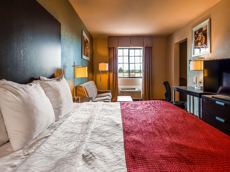 Best Western Plus The Woodlands image