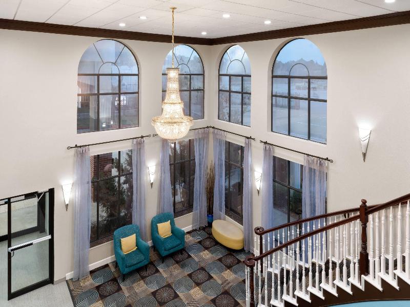 Days Inn & Suites by Wyndham Sam Houston Tollway image