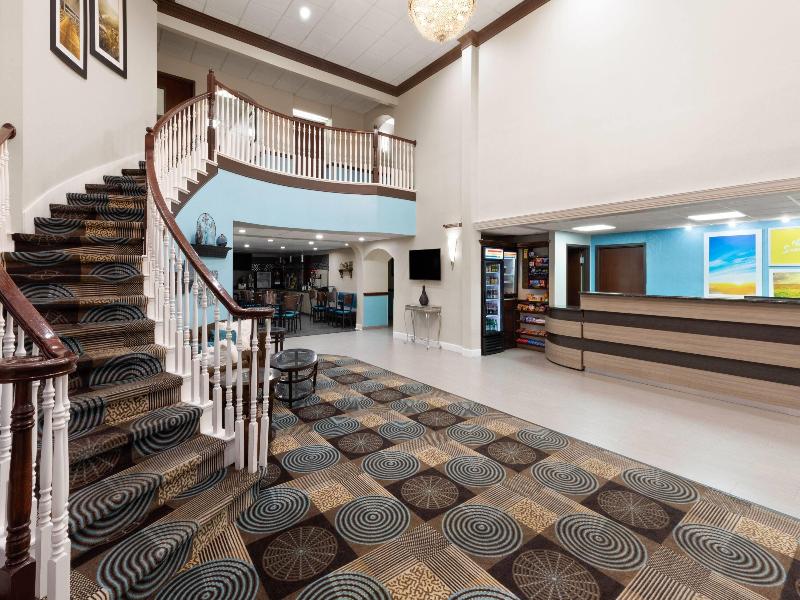 Days Inn & Suites by Wyndham Sam Houston Tollway image