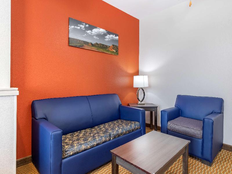 Best Western Palo Duro Canyon Inn & Suites image
