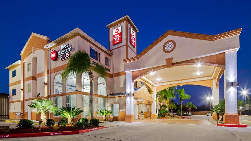 Hotel BW Plus Houston Atascocita Inn & Suites