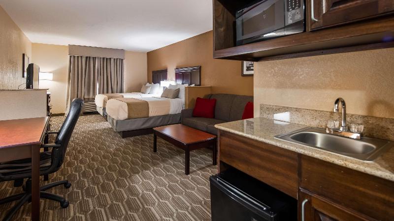 Best Western Granbury Inn & Suites image