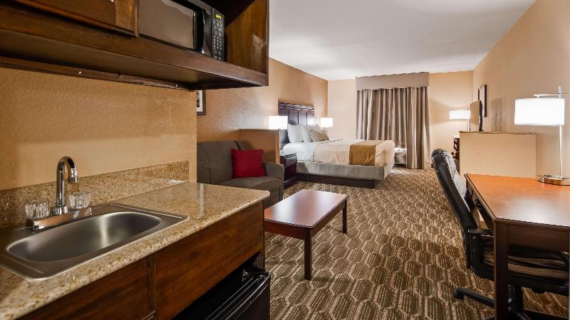 Best Western Granbury Inn & Suites image