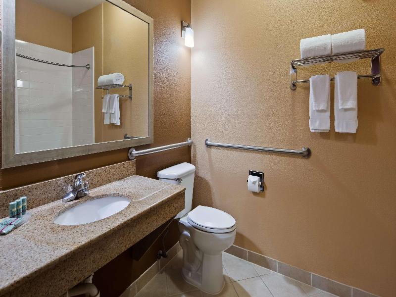 Best Western Granbury Inn & Suites image