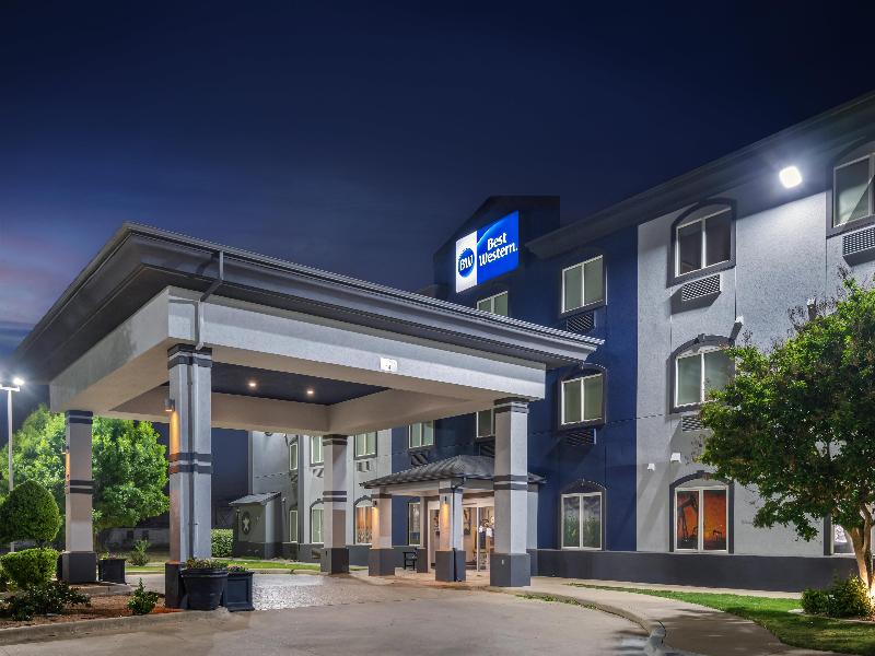 Best Western South Plains Inn & Suites