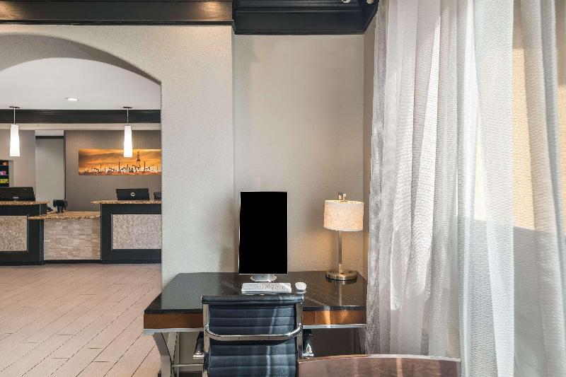 Best Western South Plains Inn & Suites image