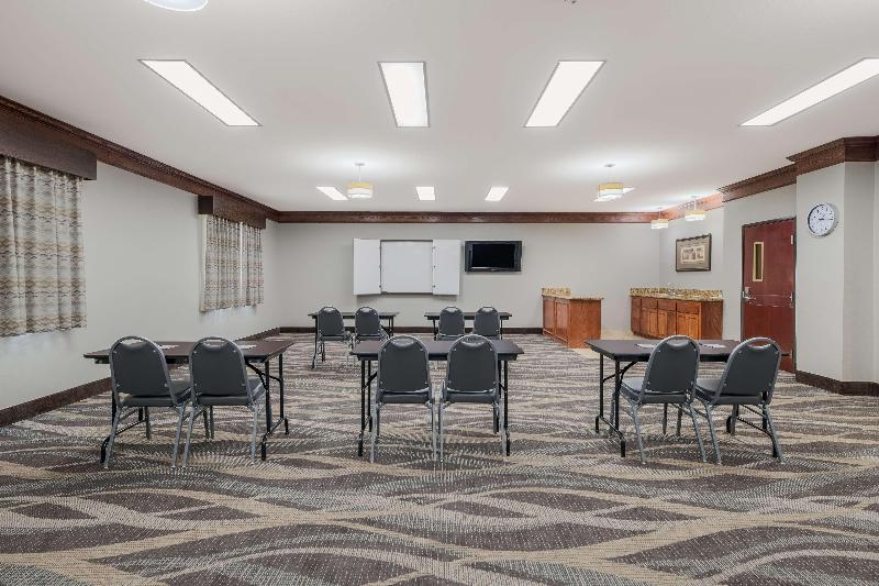 Best Western South Plains Inn & Suites image
