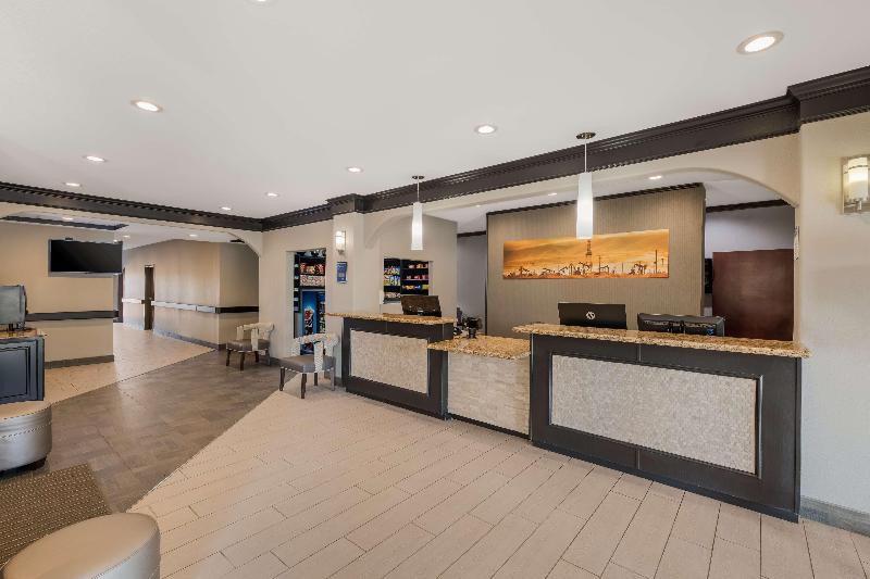Best Western South Plains Inn & Suites image
