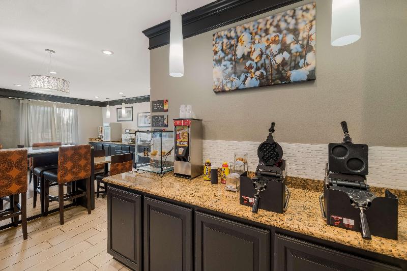 Best Western South Plains Inn & Suites image