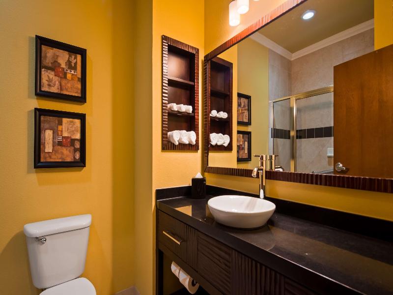 Best Western Plus Christopher Inn & Suites image