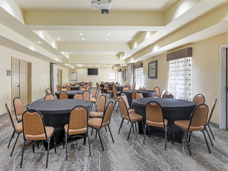 Best Western Plus Monica Royale Inn & Suites image