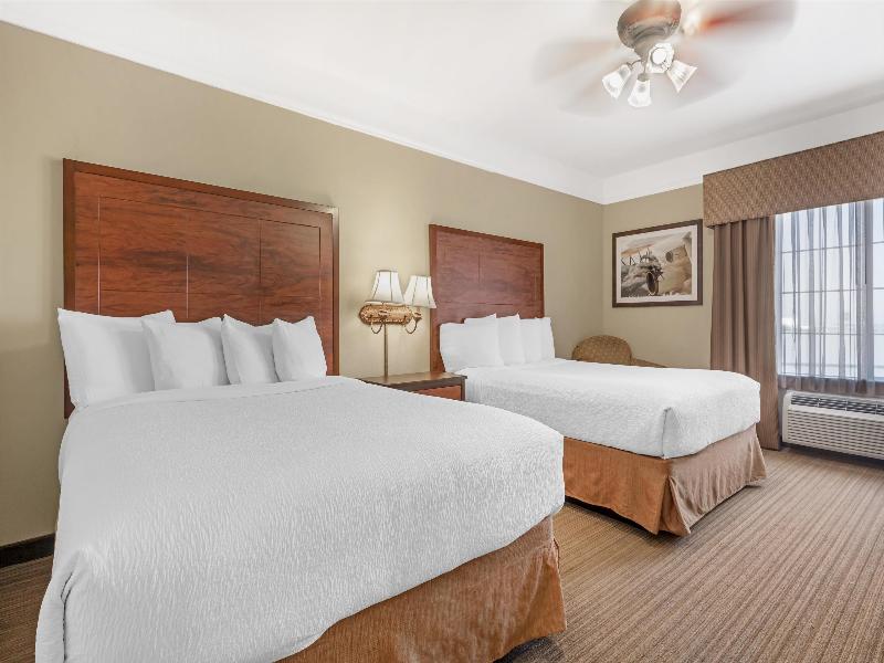 Best Western Plus Monica Royale Inn & Suites image