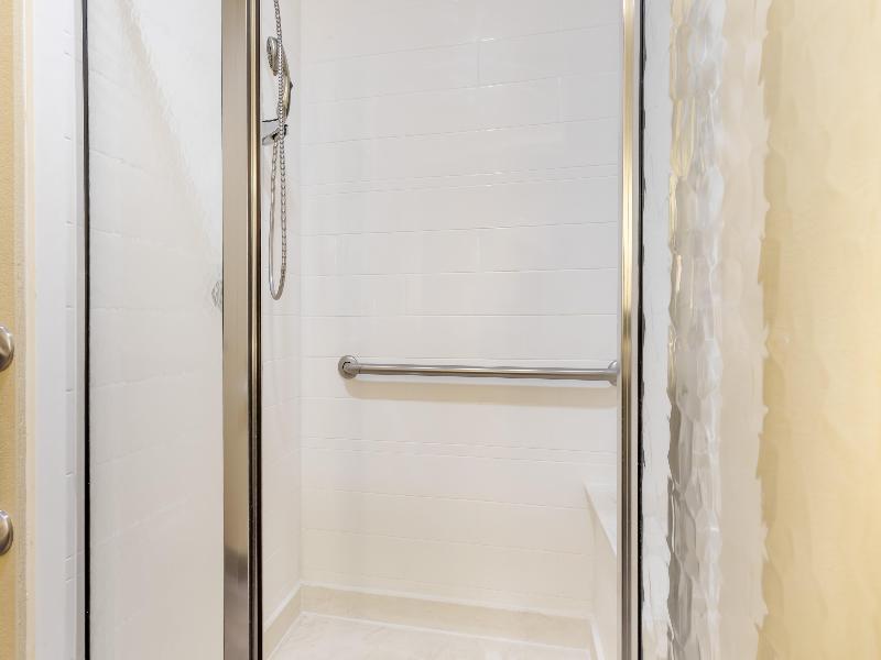 Best Western Plus Monica Royale Inn & Suites image