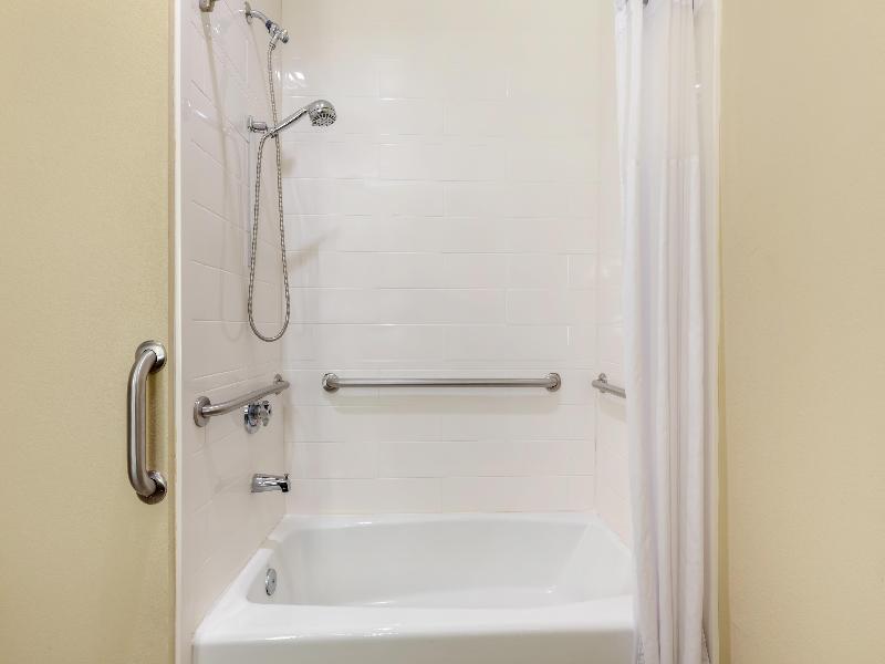 Best Western Plus Monica Royale Inn & Suites image