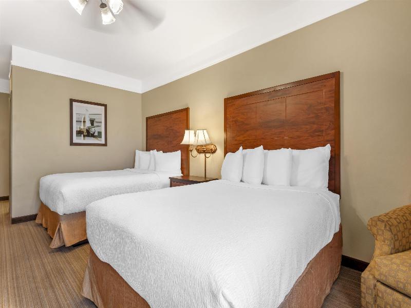 Best Western Plus Monica Royale Inn & Suites image