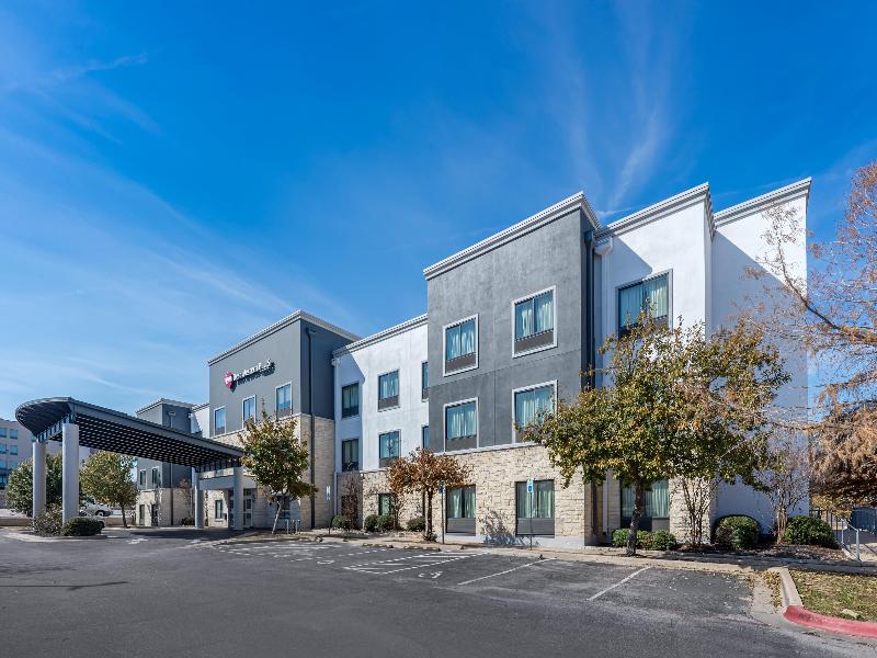 Best Western Plus Austin Airport Inn & Suites image
