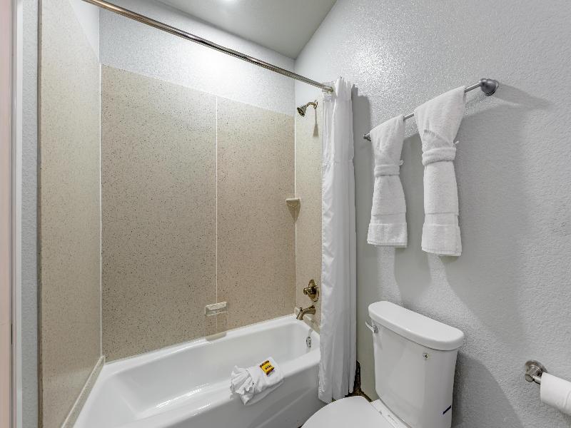 Best Western Plus Austin Airport Inn & Suites image