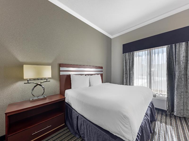 Best Western Plus Austin Airport Inn & Suites image