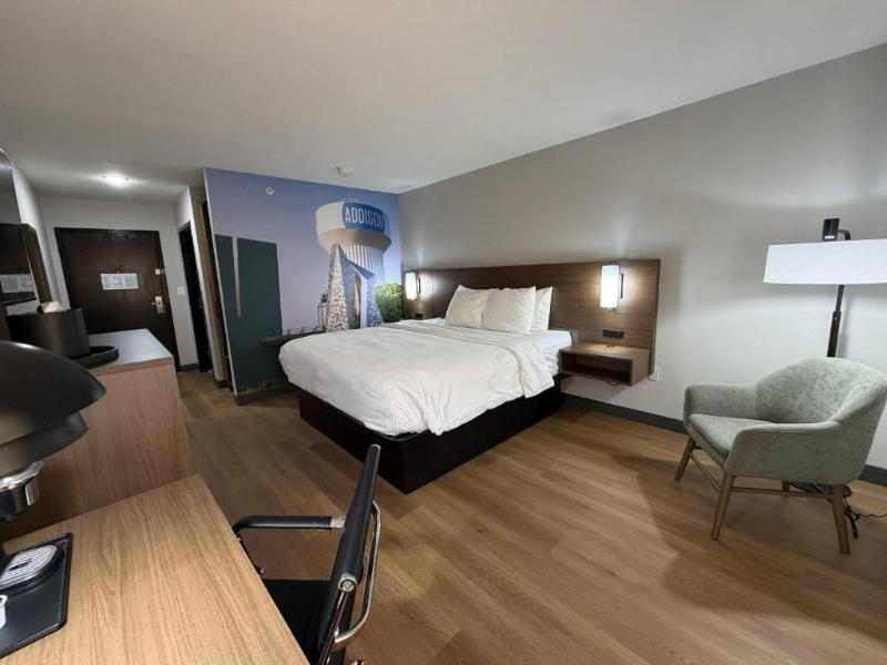 Landmark Hotel Dallas - Addison image