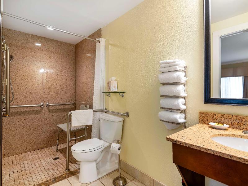 Best Western Plus Windjammer Inn & Conference Cent image