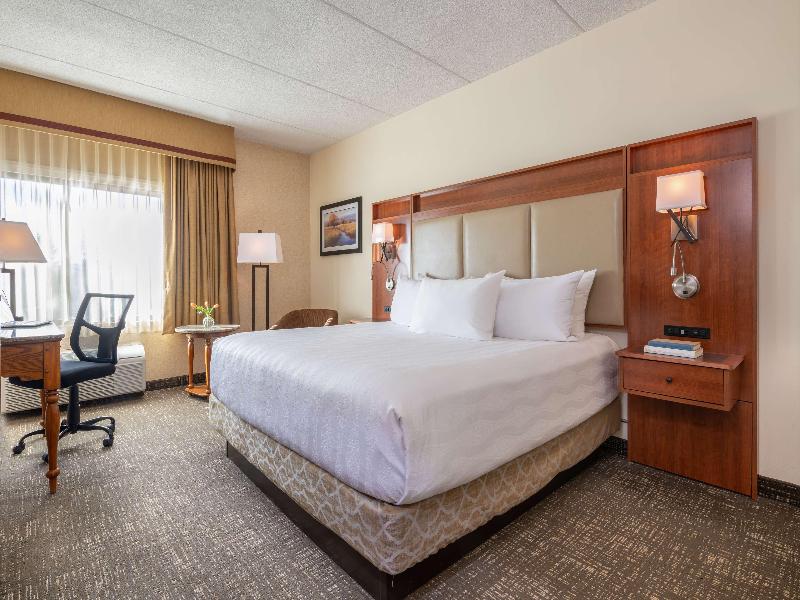 Best Western Plus Waterbury - Stowe image