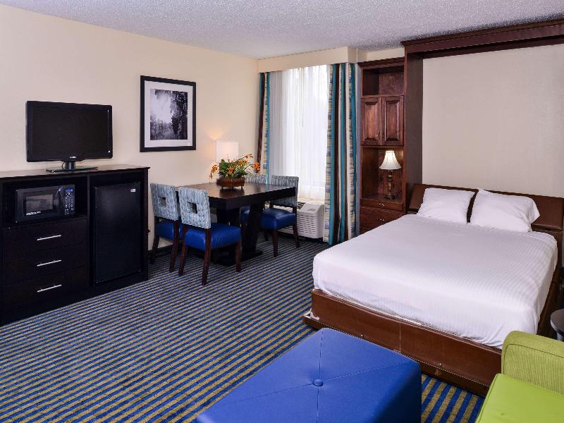 Best Western Leesburg Hotel & Conference Center image