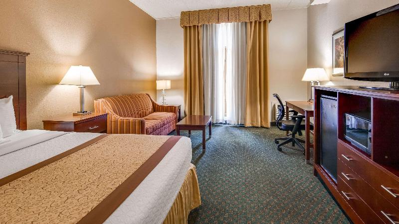 Best Western Plus Governor's Inn image