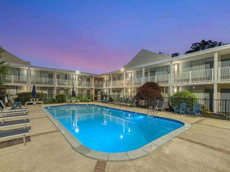 Best Western Fredericksburg image