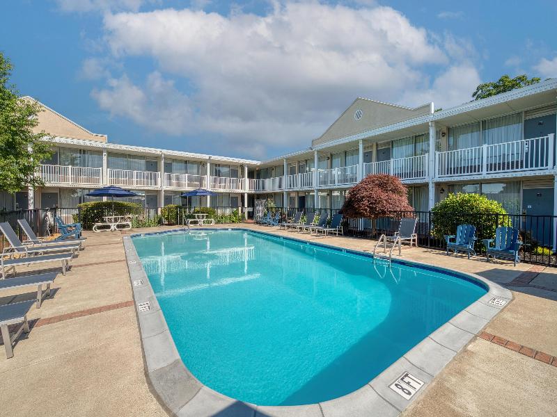Best Western Fredericksburg image