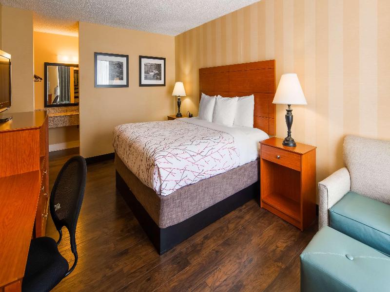 Best Western Fredericksburg image