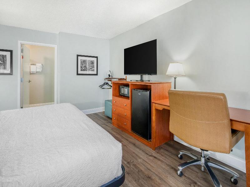 Best Western Fredericksburg image