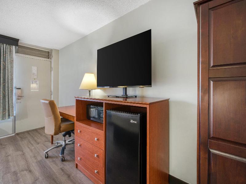 Best Western Fredericksburg image