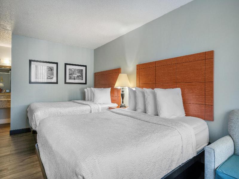 Best Western Fredericksburg image