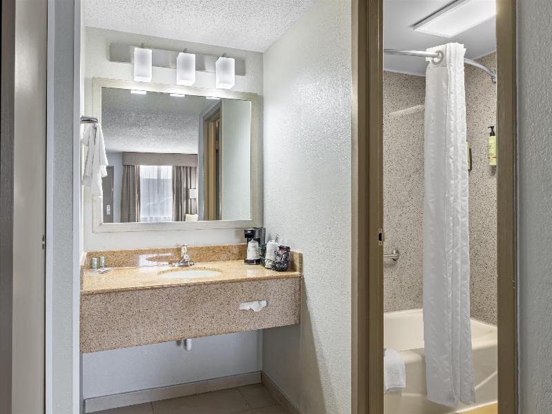 Best Western Center Inn image