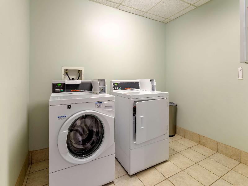 Best Western Plus Inn at Hunt Ridge