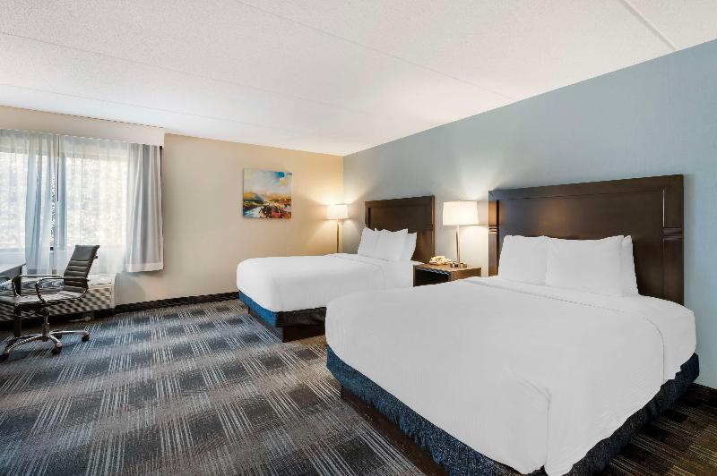 Best Western Plus Mount Vernon/Fort Belvoir image