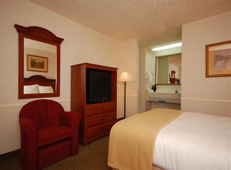 Hotel Motel 6 Hillsville VA