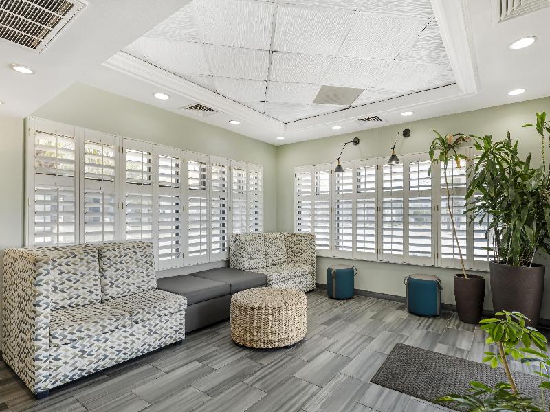 Best Western Plus Holiday Sands Inn & Suites image