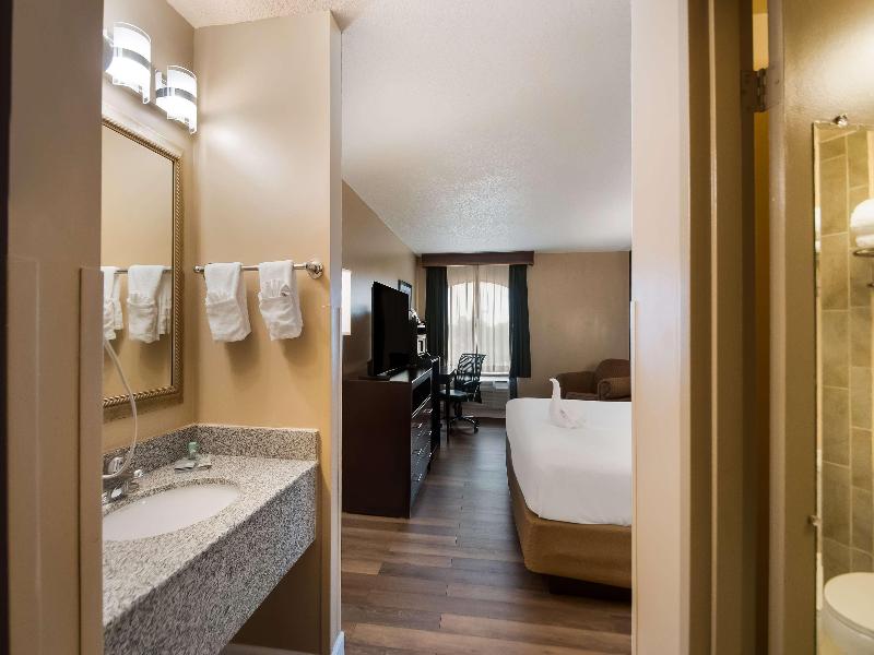 Best Western Springfield image