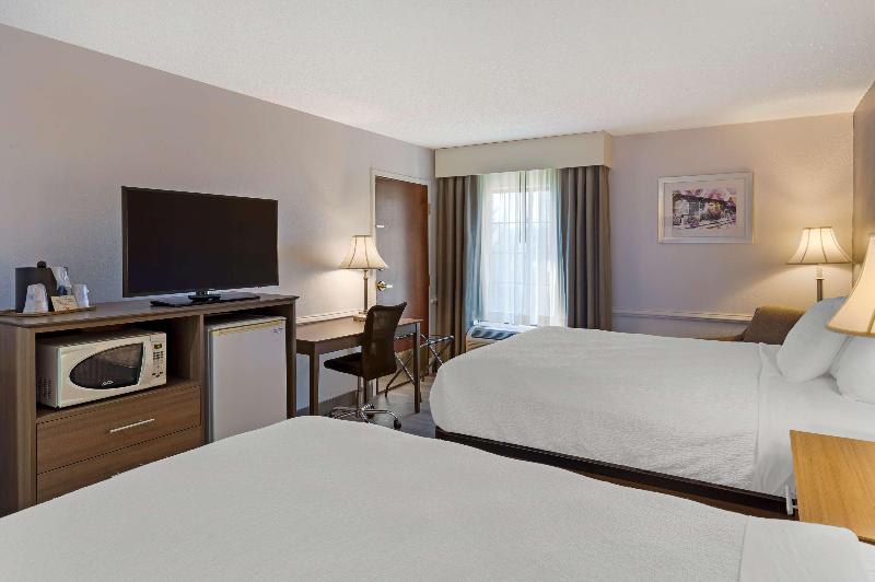 Best Western Plus South Hill Inn image