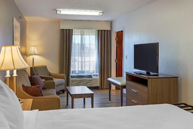Best Western Plus South Hill Inn image