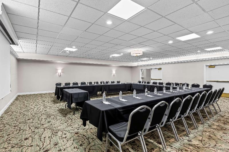 Bw Premier Plaza Hotel & Conference Center image