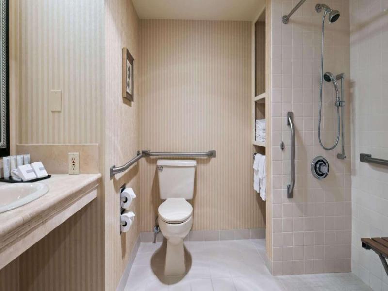 Bw Premier Plaza Hotel & Conference Center image