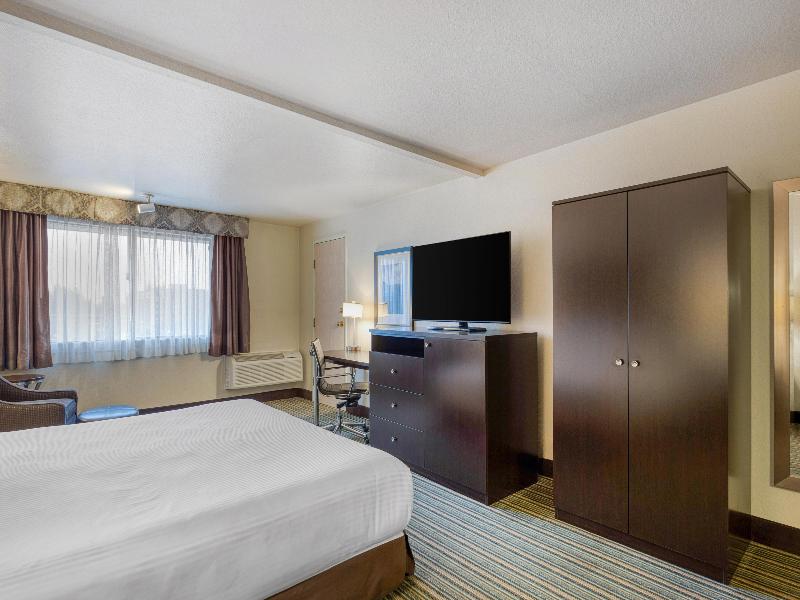 Best Western Alderwood image