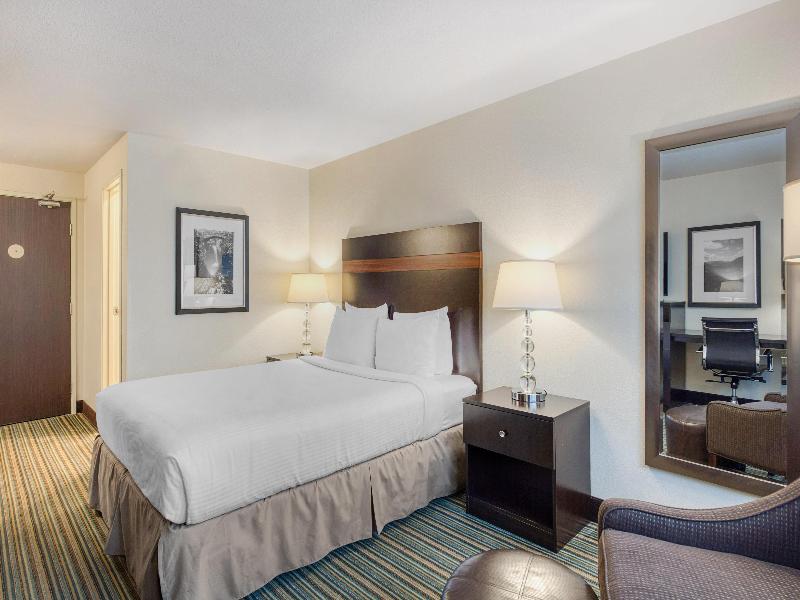Best Western Alderwood image