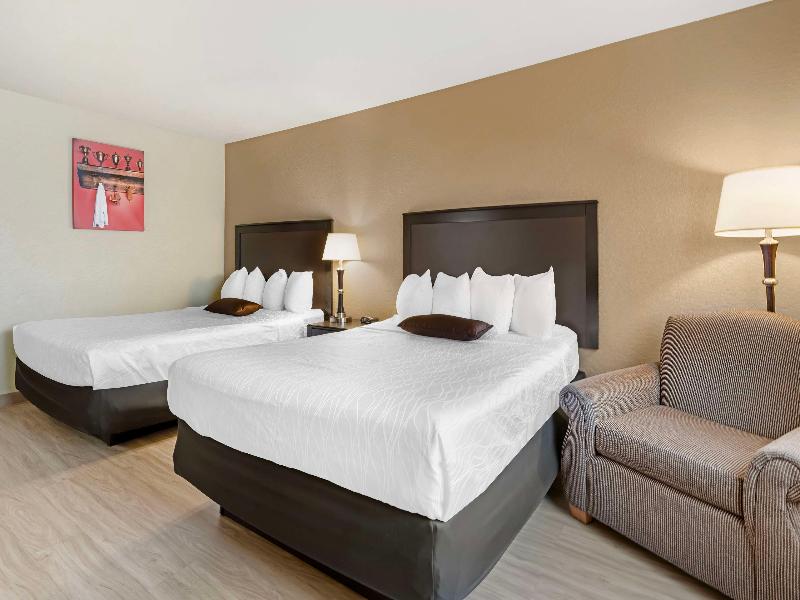 Best Western Green Bay Inn Conference Center image
