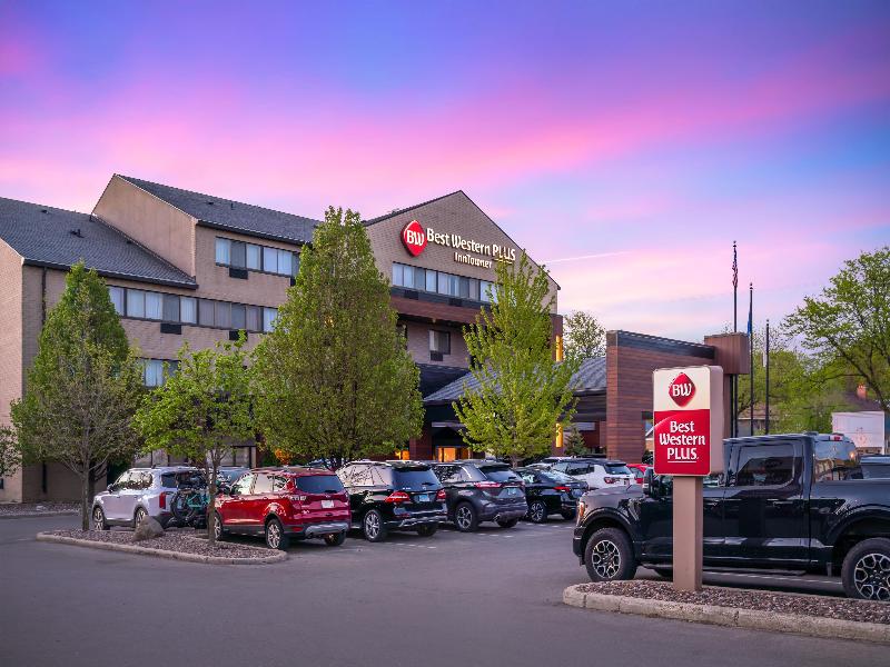 Best Western Plus Inntowner Madison image